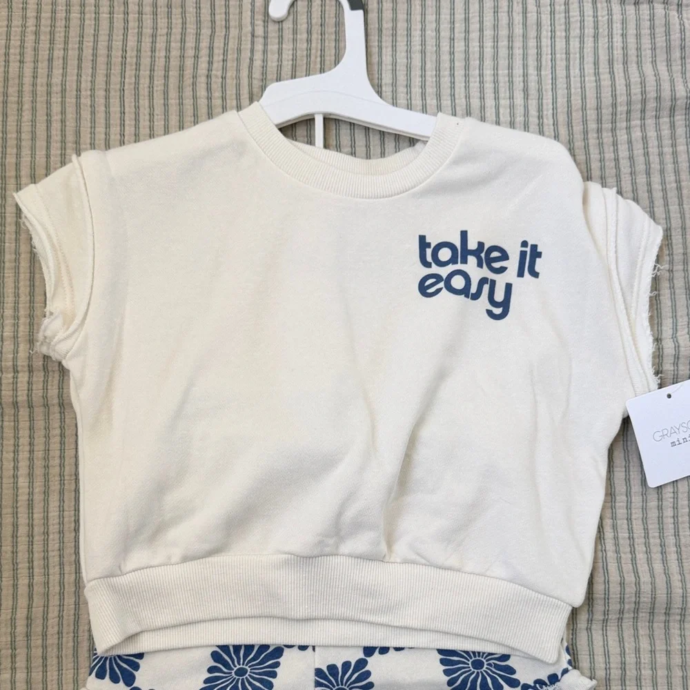 Grayson Mini Take It Easy Cream Crop Tee & Blue Floral Shorts Set — 18 months